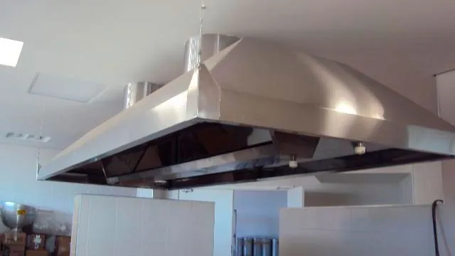 Coifa em Inox Sob Medida para Cozinha Industrial — J Inox Cozinhas